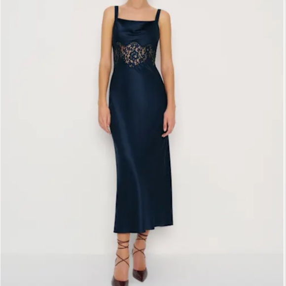 Reformation Dresses & Skirts - Reformation Evelyne Silk Lace Midi Dress
